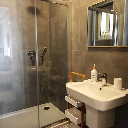 Modern & Spacious 2br Penthouse With Terrace - Close To Qawra アパート *