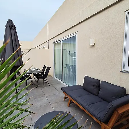 Apartment Modern & Spacious 2br Penthouse With Terrace - Close To Qawra *