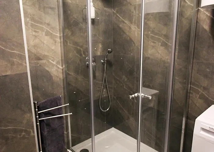 Modern & Spacious 2br Penthouse With Terrace - Close To Qawra *